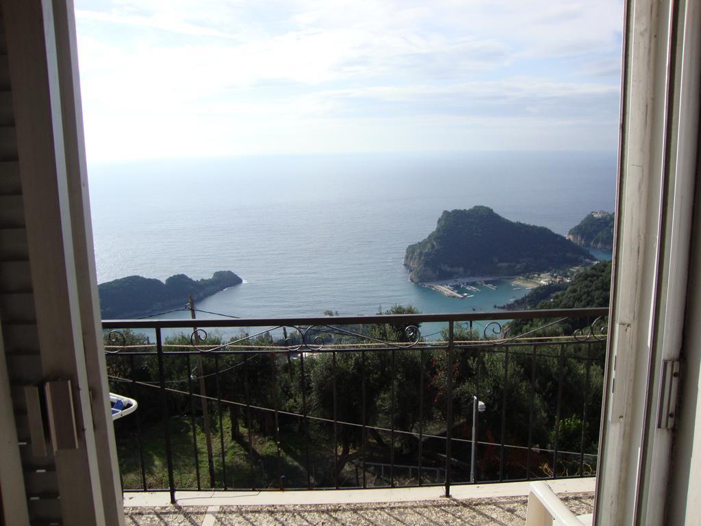 Fantasia Apartment Lakones ภายนอก รูปภาพ
